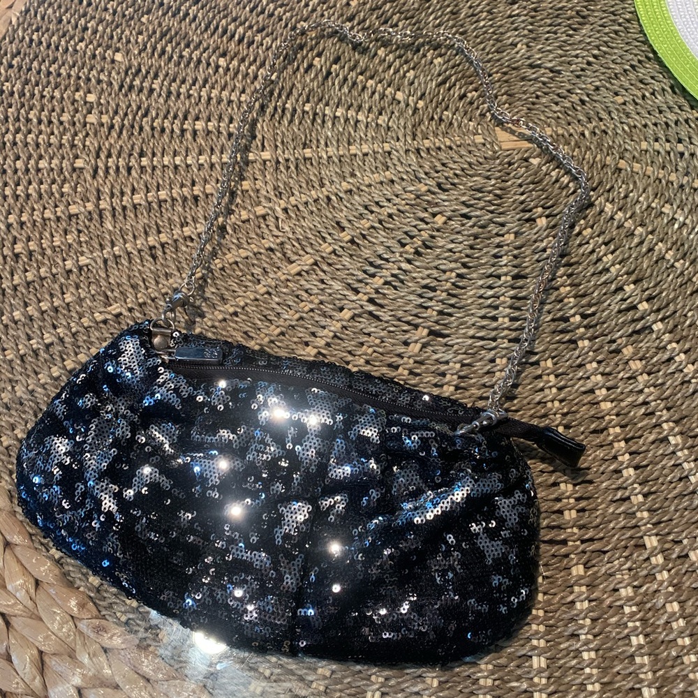 (FREE with purchase) New York and Company Purse